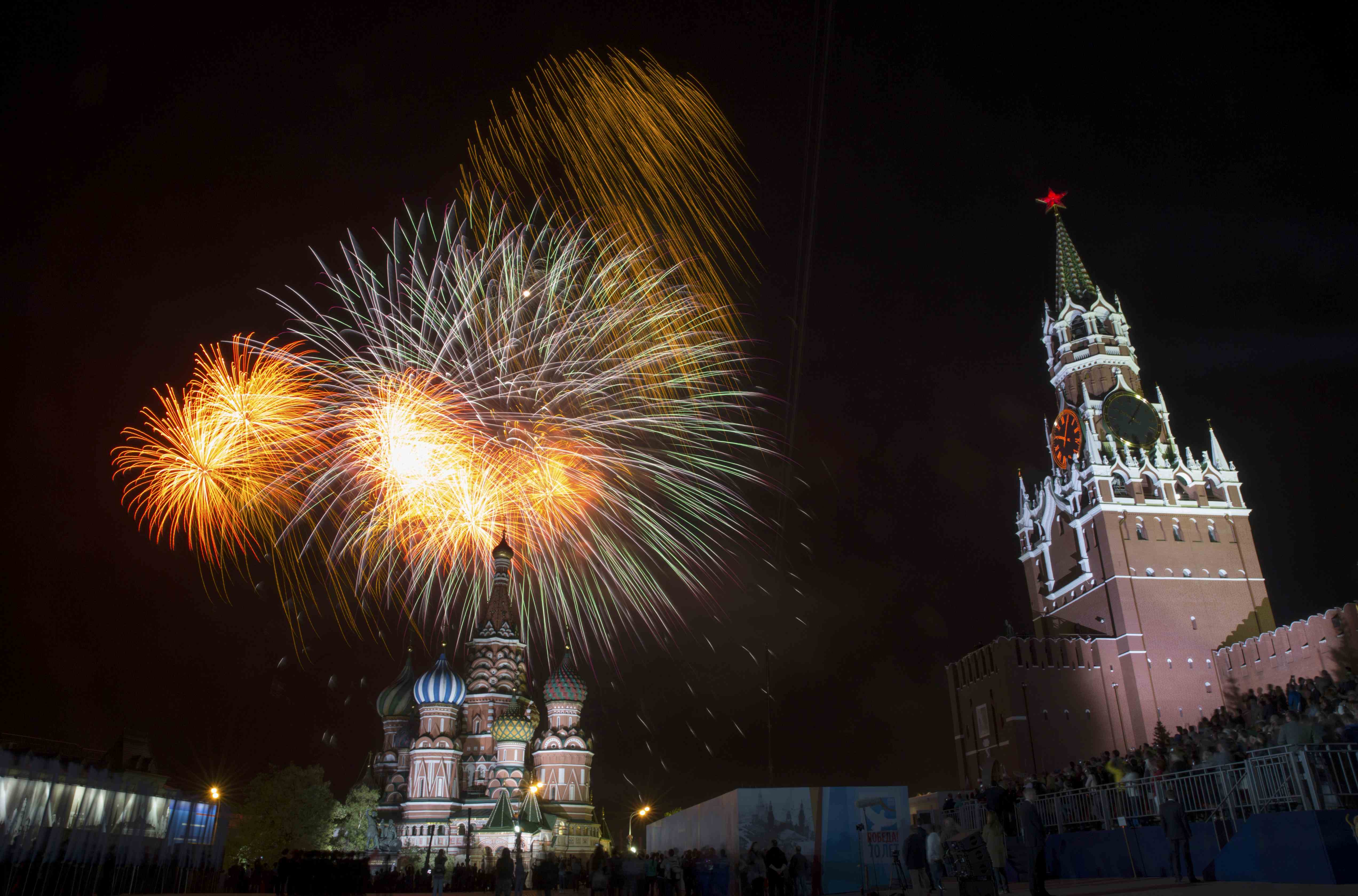 Салют победы фото парад победы